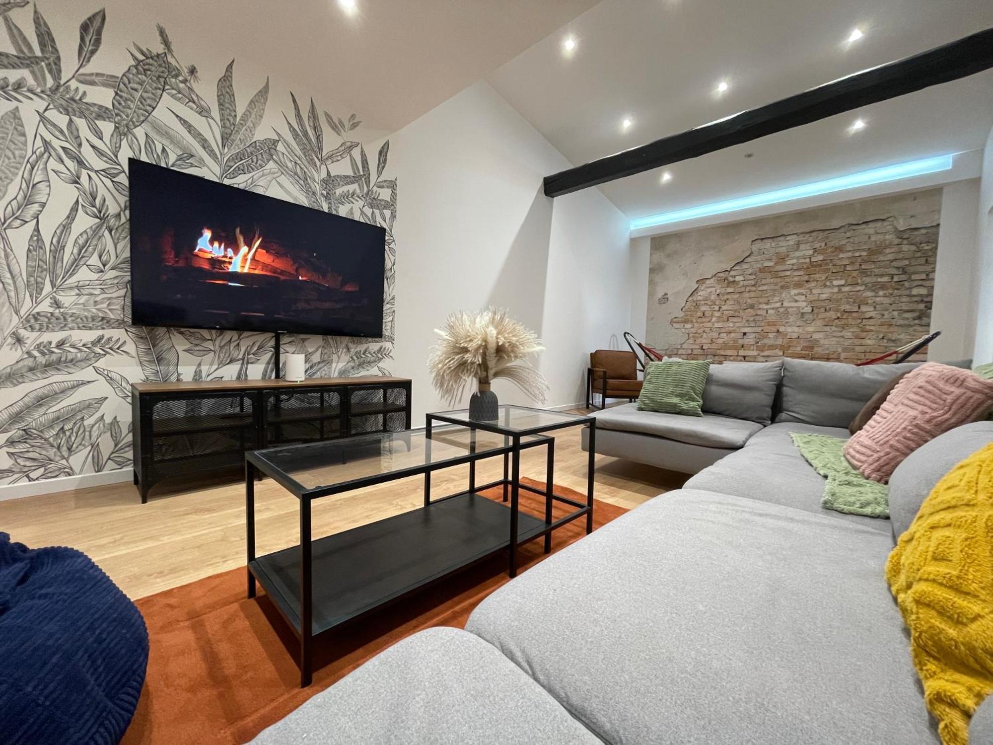 Les 3 Suites - 6 Personnes - 3 Chambres Avec Sdb Privatives ランス エクステリア 写真