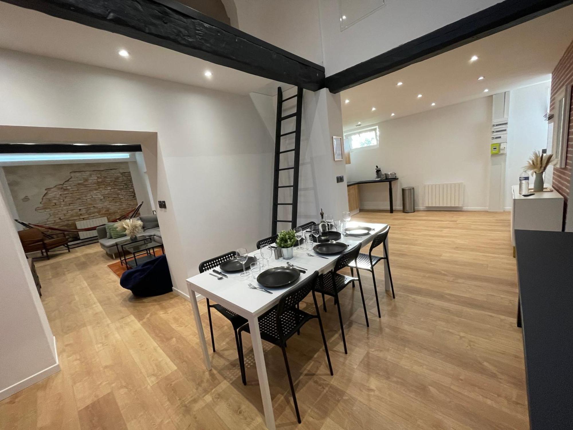 Les 3 Suites - 6 Personnes - 3 Chambres Avec Sdb Privatives ランス エクステリア 写真